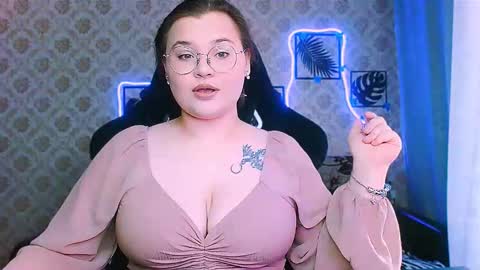 dreamforyoue2 online show from 02-10-26, 09:24