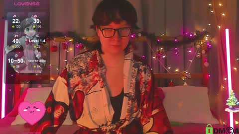 Snapshot of dreamgirllove chatting on 12-30-24, 01:37 Billy online show from 12-30-24, 01:37