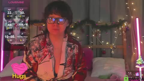 Snapshot of dreamgirllove chatting on 01-03-25, 01:38 Billy online show from 01-03-25, 01:38