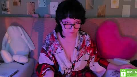 Snapshot of dreamgirllove chatting on 03-10-25, 03:56 Billy online show from 03-10-25, 03:56