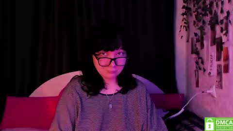 Snapshot of dreamgirllove chatting on 12-15-25, 11:20 Billy online show from 12-15-25, 11:20