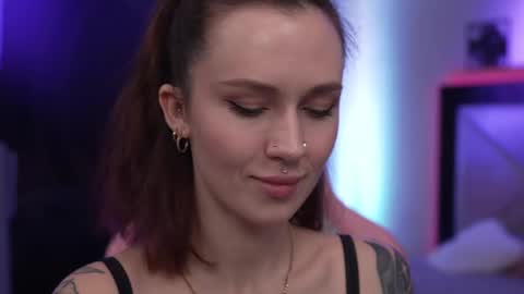 Sarah online show from 02-21-25, 08:27