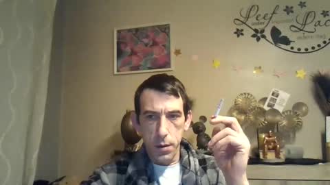 dreamguy38 online show from 02-12-25, 05:47