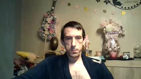 dreamguy38 online show from 12-04-25, 03:05