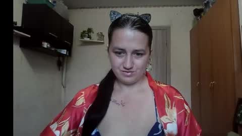 Snapshot of dreamiebelle chatting on 09-30-25, 06:40 dreamiebelle online show from 09-30-25, 06:40