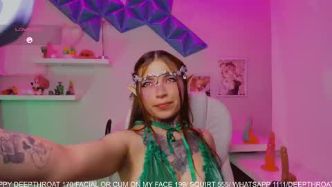 Snapshot of dreamleah_ chatting on 09-21-25, 05:20 dreamleah_ online show from 09-21-25, 05:20