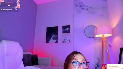 dreamleah_ online show from 04-14-26, 12:38