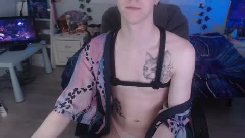 Yukichi online show from 10-08-25, 05:49