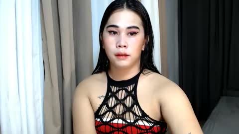 Stacy DONT FORGET TO FOLLOW ME AND THUMBS UP my wife samgrg2 online show from 12-22-24, 11:33