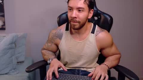 Snapshot of dreammr1 chatting on 06-16-26, 11:07 cris online show from 06-16-26, 11:07