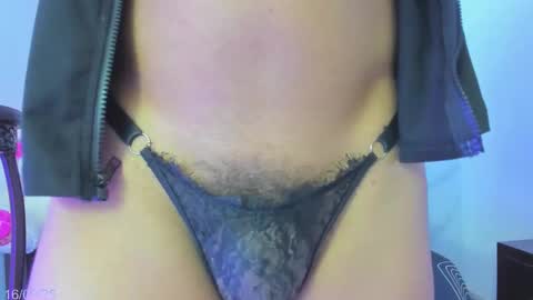 dreams_chloe online show from 09-16-25, 05:19