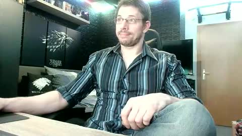 Snapshot of dreamwallker chatting on 10-11-25, 07:12 Ioannes Paulus the 2nd online show from 10-11-25, 07:12