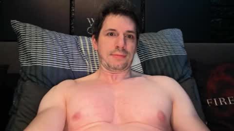 Snapshot of dreamwallker chatting on 10-26-25, 08:20 Ioannes Paulus the 2nd online show from 10-26-25, 08:20