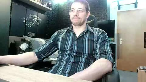 Snapshot of dreamwallker chatting on 12-02-25, 08:59 Ioannes Paulus the 2nd online show from 12-02-25, 08:59