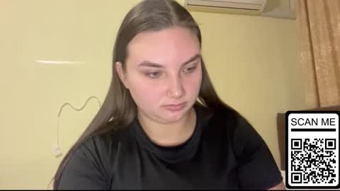 Mila online show from 09-23-25, 02:53