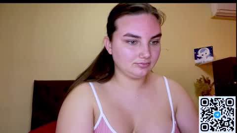 Mila online show from 03-15-26, 03:51