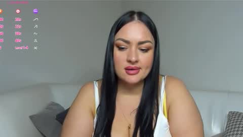 Snapshot of dreamyhousewife1 chatting on 10-24-25, 04:36 dreamyhousewife1 online show from 10-24-25, 04:36