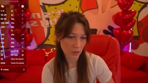 Snapshot of dreamylinaaa chatting on 02-18-25, 11:00 Lina online show from 02-18-25, 11:00