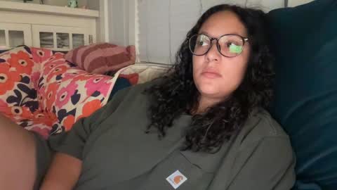 Snapshot of dreamyriri chatting on 10-02-25, 04:30 RIRI OR DREAMY online show from 10-02-25, 04:30