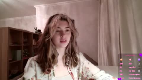 Snapshot of dremazwahlen chatting on 03-02-26, 03:08 Dia online show from 03-02-26, 03:08