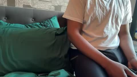 Snapshot of dremmal chatting on 06-02-26, 10:06 Sobe online show from 06-02-26, 10:06