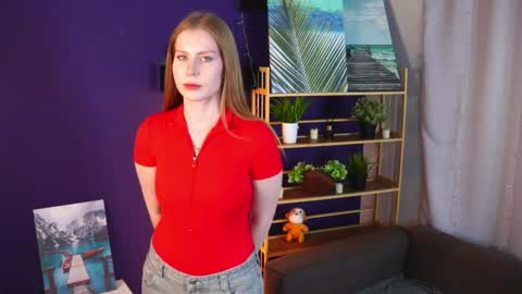 Snapshot of drewberkheimer chatting on 02-15-26, 07:51 My name is Luna online show from 02-15-26, 07:51