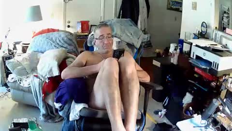 Snapshot of drewdubya chatting on 04-11-26, 08:13 drewdubya online show from 04-11-26, 08:13