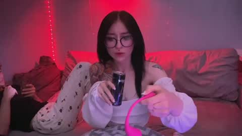 Tara  Sonny online show from 02-16-25, 01:14