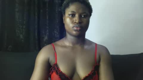 dripping_luna online show from 01-05-25, 05:09