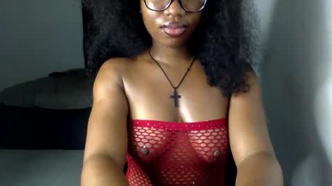 Snapshot of dripping_lunaa chatting on 01-13-26, 04:18 luna online show from 01-13-26, 04:18