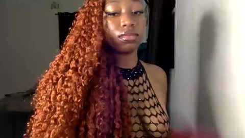 Snapshot of dripping_lunaa chatting on 01-15-26, 04:28 luna online show from 01-15-26, 04:28