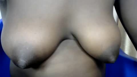Snapshot of drippuna chatting on 06-19-26, 12:31 drippuna online show from 06-19-26, 12:31