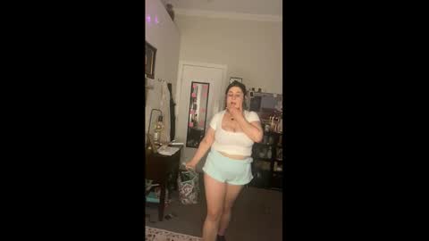 Drippy kitty  online show from 02-06-26, 01:36