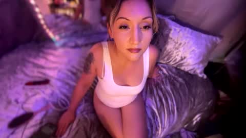 Snapshot of drippypetalo chatting on 01-17-26, 11:30 drippypetalo online show from 01-17-26, 11:30