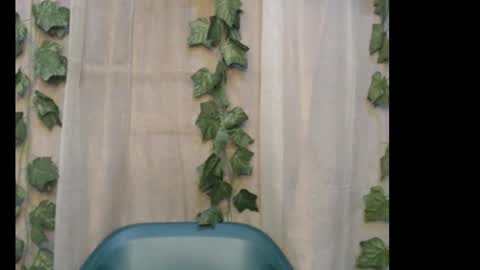 Snapshot of dripqueenx chatting on 01-16-26, 07:29 linda online show from 01-16-26, 07:29