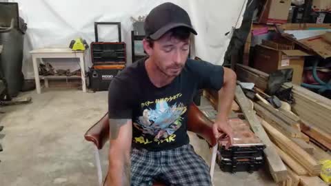 Inexperienced catfish online show from 06-06-26, 02:33