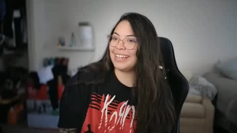 Drizzypeach602 online show from 12-08-24, 09:19