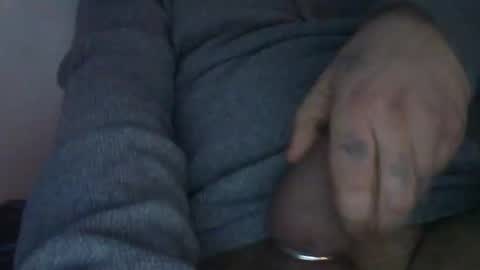 Snapshot of drknssn2lite75 chatting on 12-17-25, 10:43 drknssn2lite75 online show from 12-17-25, 10:43