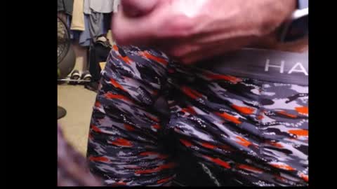 Snapshot of drmbigg chatting on 11-22-25, 03:16 Hello Hope you enjoy what you see. I love attention in dirty talk and tips thickcock edging precum dirtyTalk C2C online show from 11-22-25, 03:16