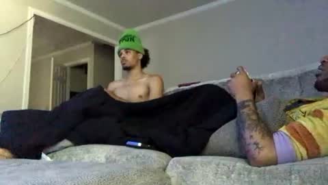 2xTheTrouble online show from 07-09-26, 01:37