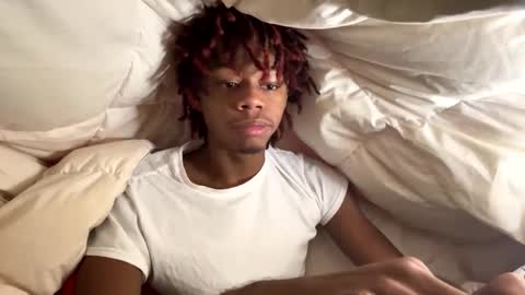 Snapshot of droddick chatting on 09-21-25, 03:30 droddick online show from 09-21-25, 03:30