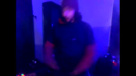 Snapshot of drogoloko233 chatting on 10-28-25, 02:37 drogo lpkp online show from 10-28-25, 02:37