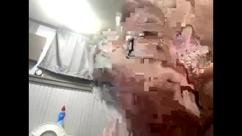 Snapshot of droppingloads82 chatting on 02-13-25, 05:16 droppingloads82 online show from 02-13-25, 05:16