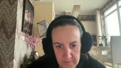 Snapshot of drresa chatting on 02-27-25, 02:32 Dr. Resa online show from 02-27-25, 02:32