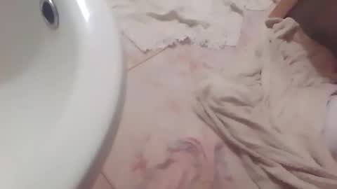 Snapshot of dthedog12 chatting on 11-16-25, 09:09 dthedog12 online show from 11-16-25, 09:09