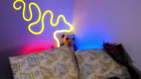 Snapshot of dual_seduction25 chatting on 02-11-26, 02:49 Juan Marulanda online show from 02-11-26, 02:49