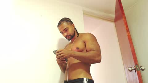 S.K..maorisa98 VIDEOS SEXHARD PPBOY 55TASTEPROTEIN online show from 03-11-25, 02:18