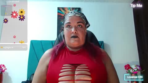 Snapshot of dubraska1 chatting on 01-25-25, 08:10 Dubraska online show from 01-25-25, 08:10