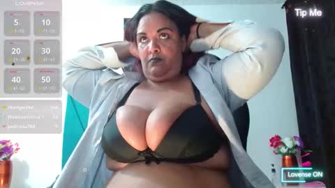 Snapshot of dubraska1 chatting on 02-03-25, 08:24 Dubraska online show from 02-03-25, 08:24