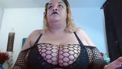 Snapshot of dubraska1 chatting on 10-18-25, 09:04 Dubraska online show from 10-18-25, 09:04